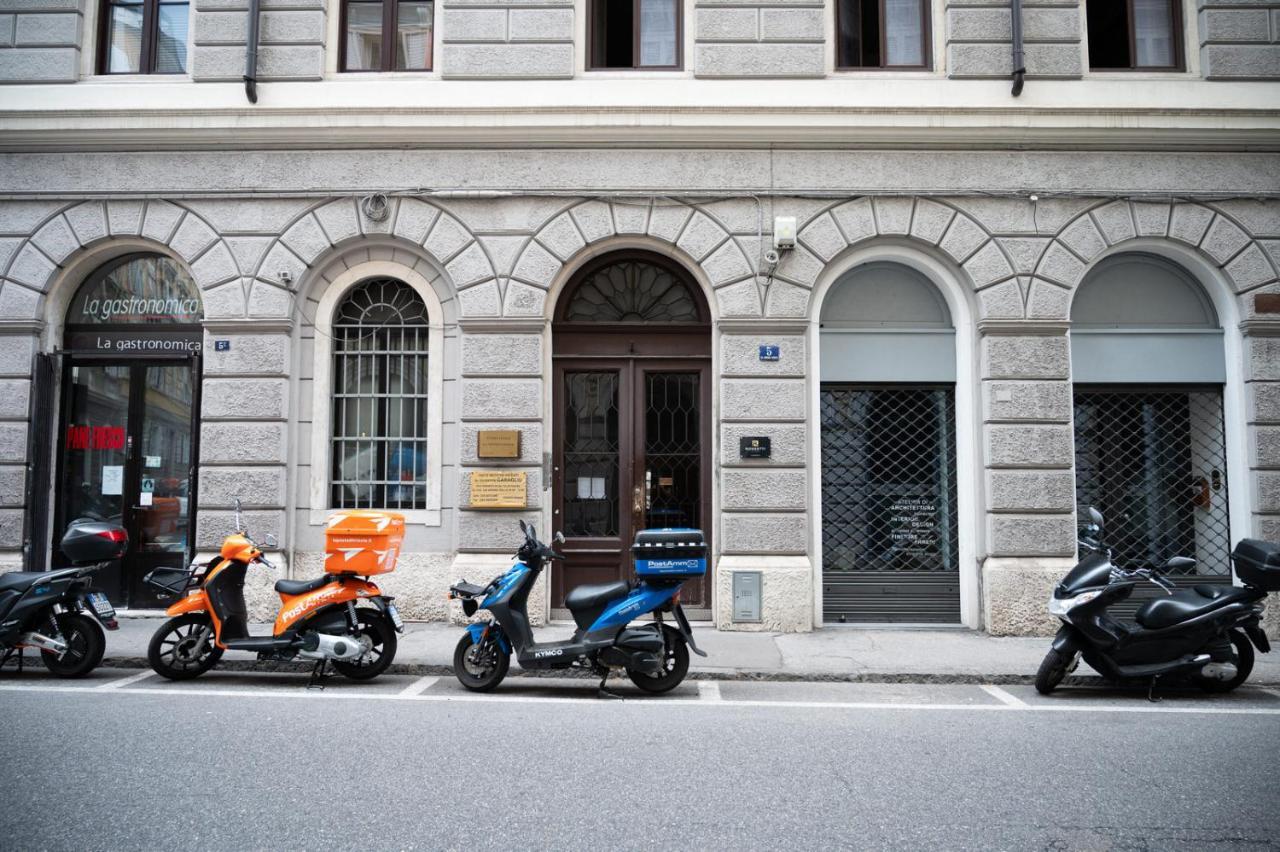 La Casa Di Gabri Trieste Centro Экстерьер фото